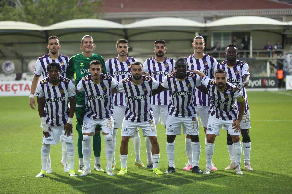 Keçtaş Ankara Keçiörengücü: 2 - Ümraniyespor: 2