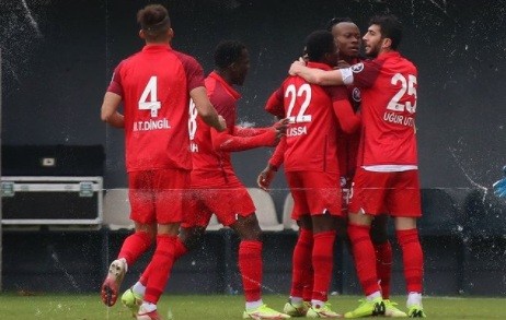 Manisa FK: 1 Ankara Keçiörengücü: 1