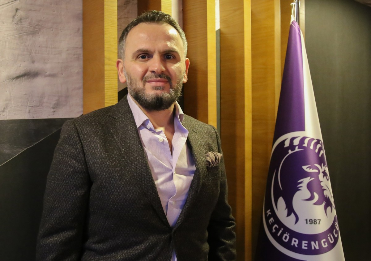 Sedat Tahiroğlu: 3 transfer ile sezonu kapatmak istiyoruz