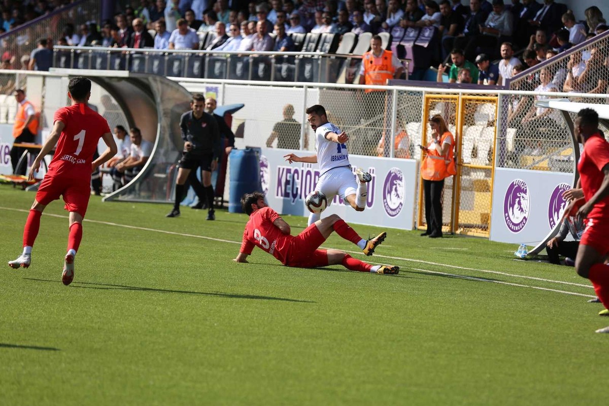 Keçiörengücü BB Erzurumspor'u puansız gönderdi 1-0