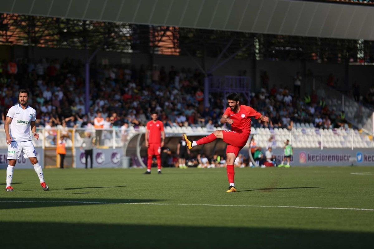 Keçiörengücü BB Erzurumspor'u puansız gönderdi 1-0