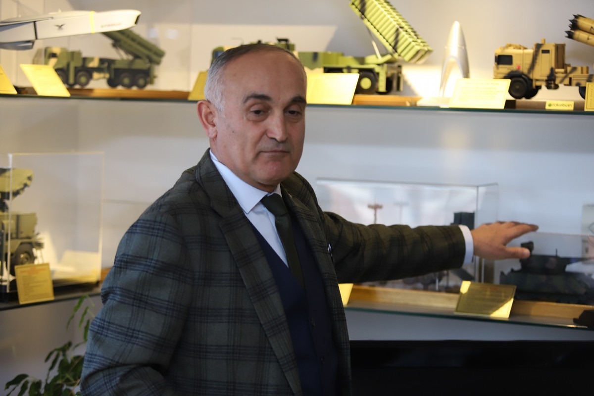 TSK Güçlendirme Vakfı'na 400 bin TL bağışta bulunan Keçiörengücü için madalya töreni yapıldı