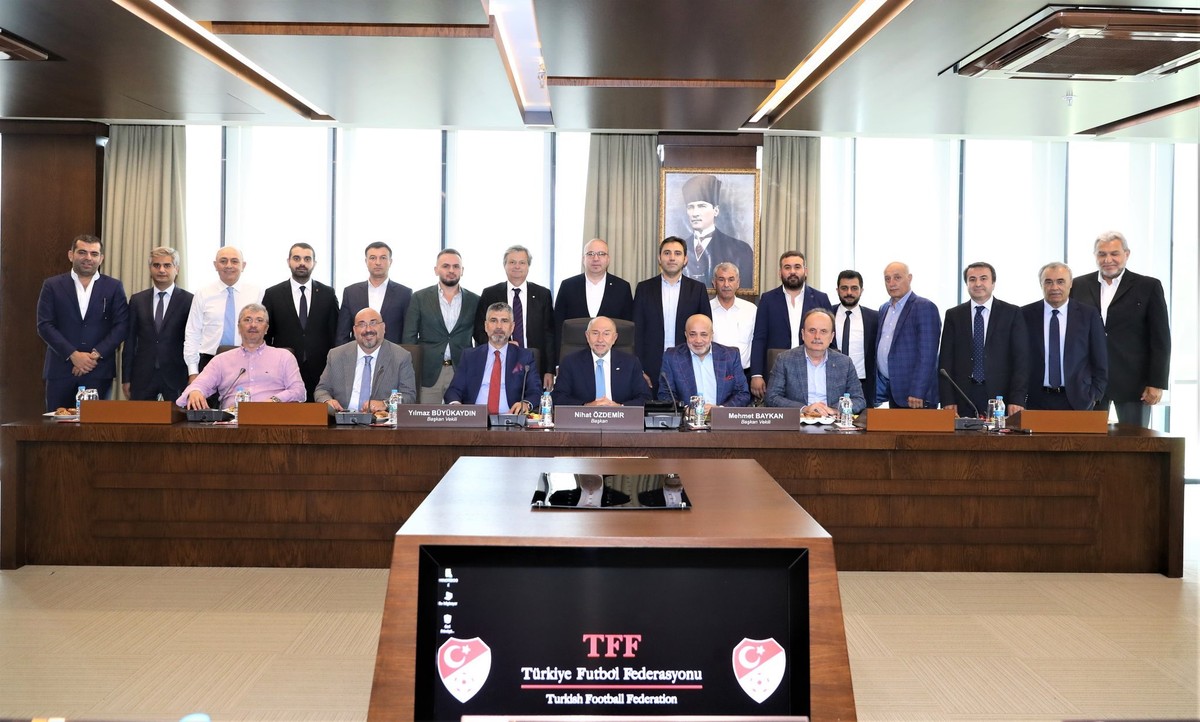 Keçiörengücü Başkanı Tahiroğlu'ndan TFF'ye ziyaret