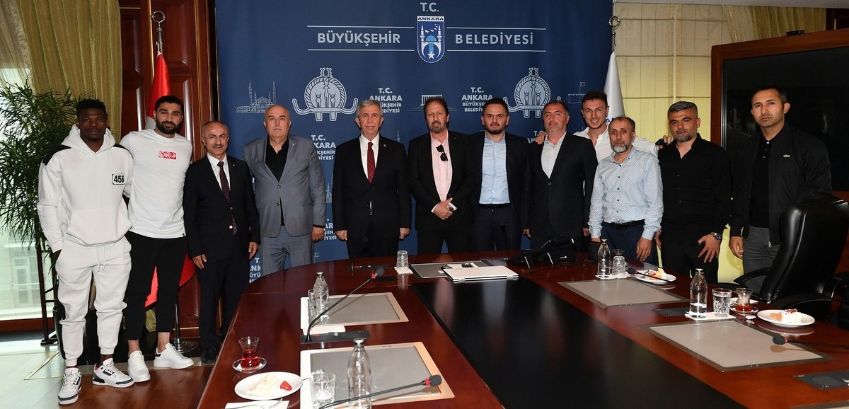Kulübümüzden Mansur Yavaş'a ziyaret
