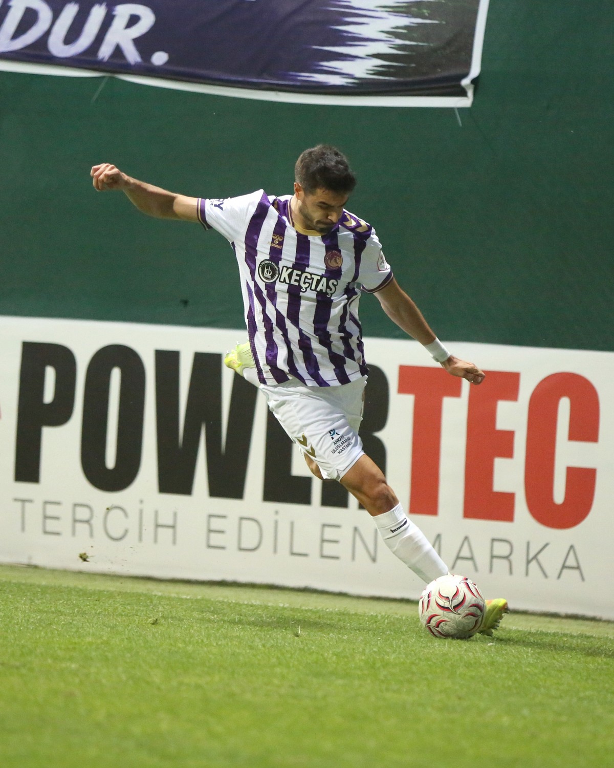 Keçtaş Ankara Keçiörengücü: 2 - Ümraniyespor: 2