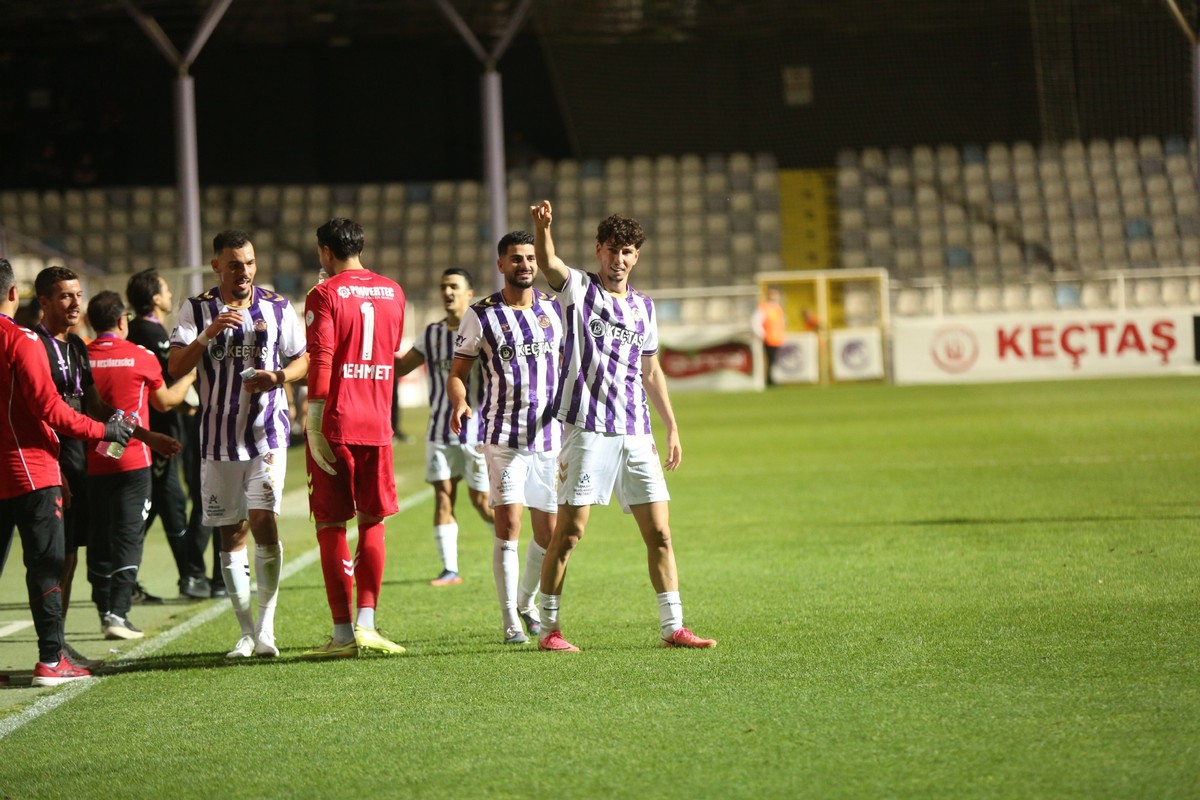 Keçtaş Ankara Keçiörengücü: 3-Sarıyer: 0