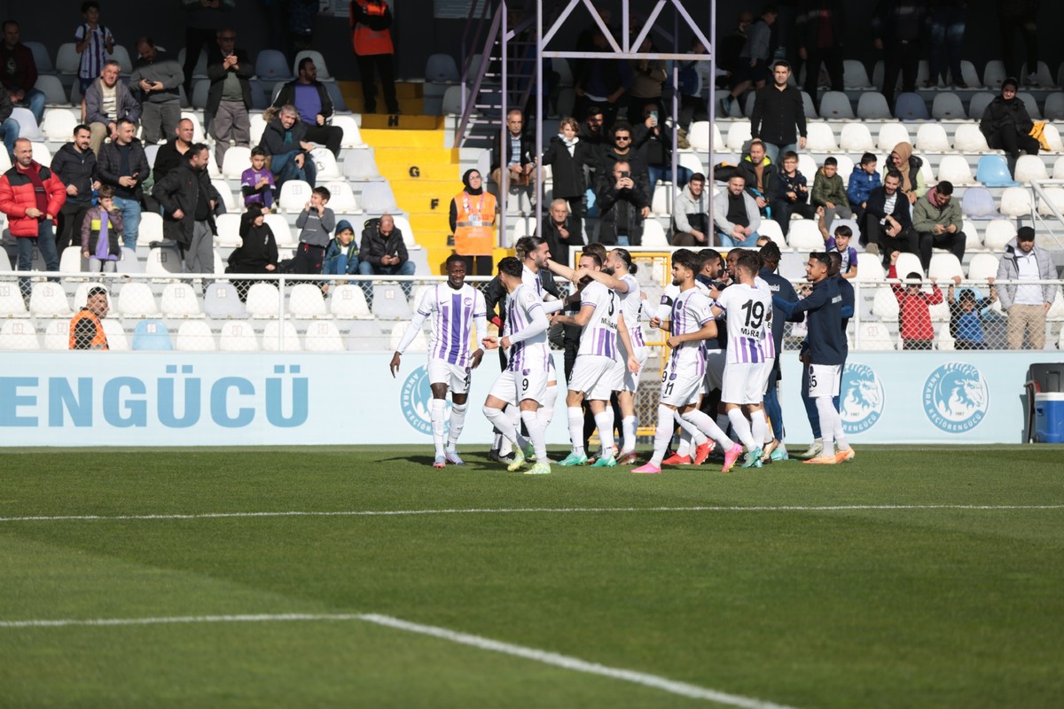 Ankara Keçiörengücü: 1 - Sakaryaspor 3