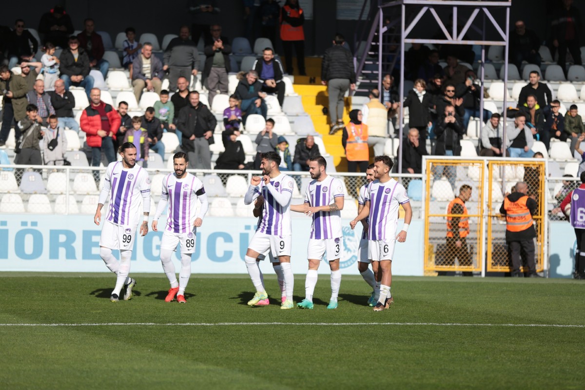 Ankara Keçiörengücü: 1 - Sakaryaspor 3