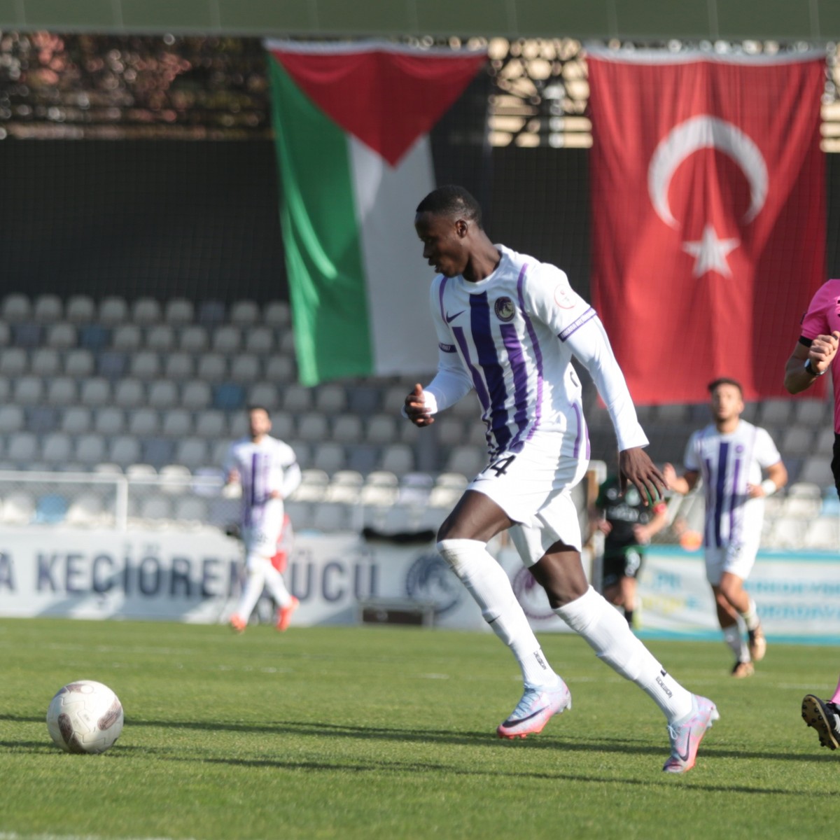 Ankara Keçiörengücü: 1 - Sakaryaspor 3