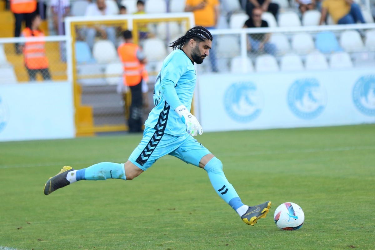 Ankara Keçiörengücü: 1 - Teksüt Bandırmaspor: 2
