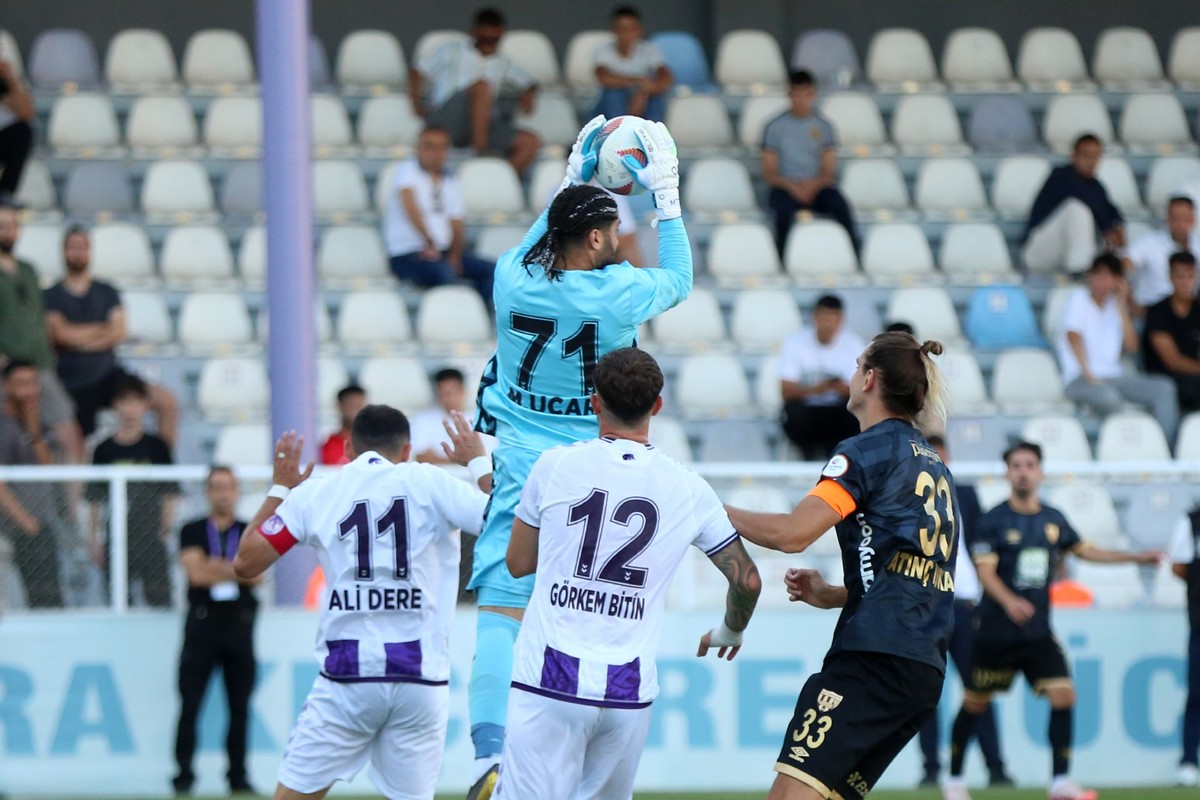Ankara Keçiörengücü: 1 - Teksüt Bandırmaspor: 2