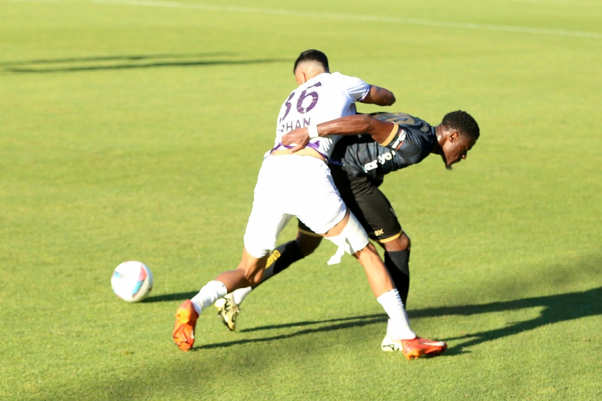 Ankara Keçiörengücü: 1 - Teksüt Bandırmaspor: 2