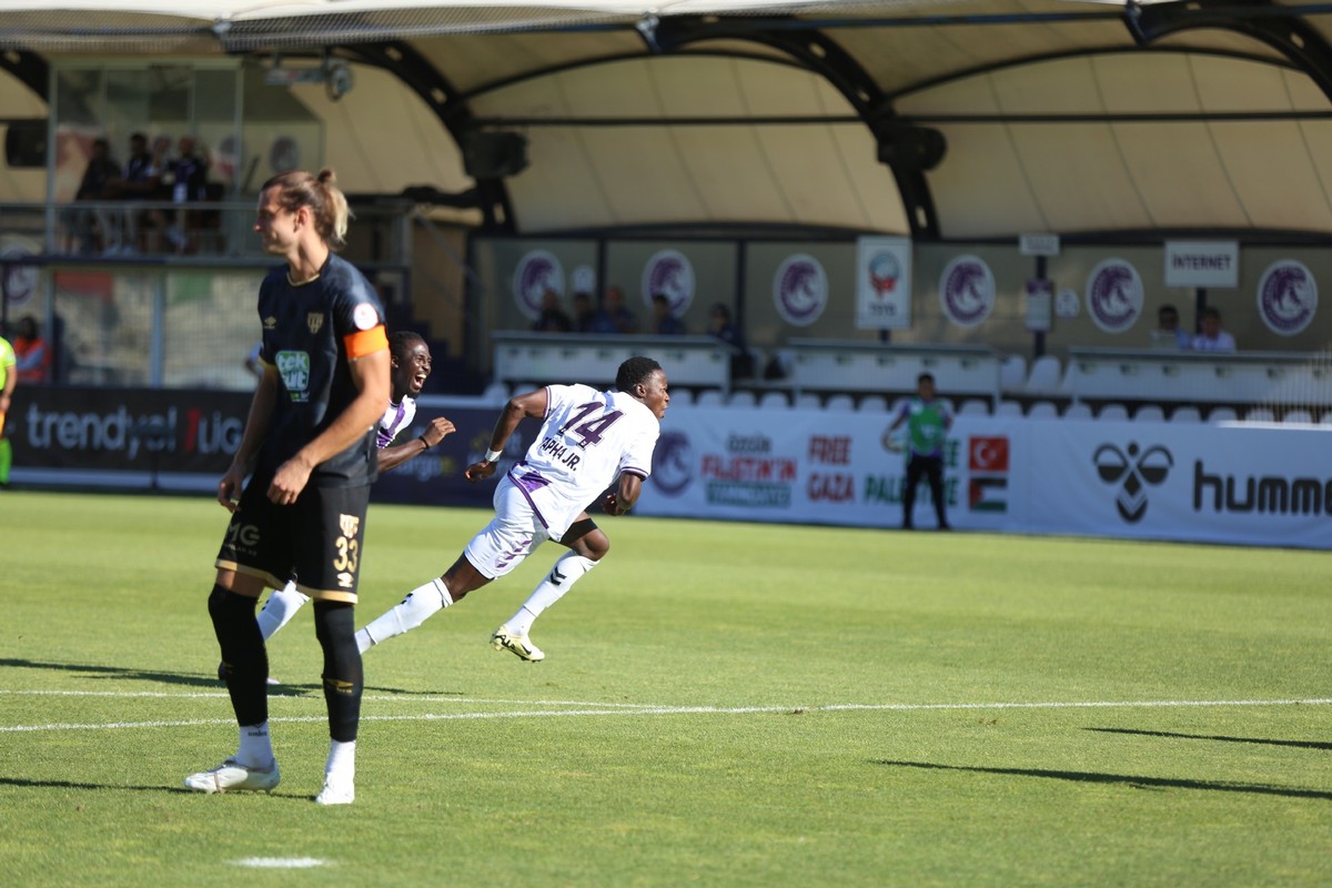 Ankara Keçiörengücü: 1 - Teksüt Bandırmaspor: 2