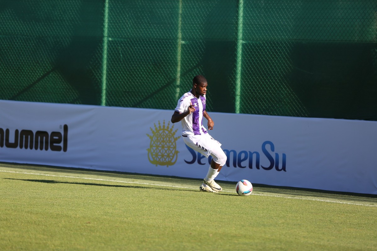 Ankara Keçiörengücü: 1 - Teksüt Bandırmaspor: 2