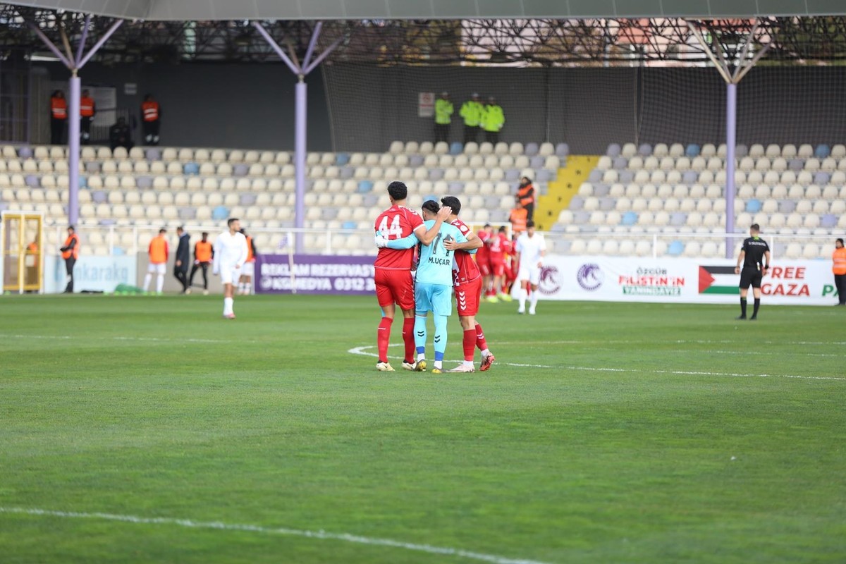 Ankara Keçiörengücü: 4 - Manisa FK: 0
