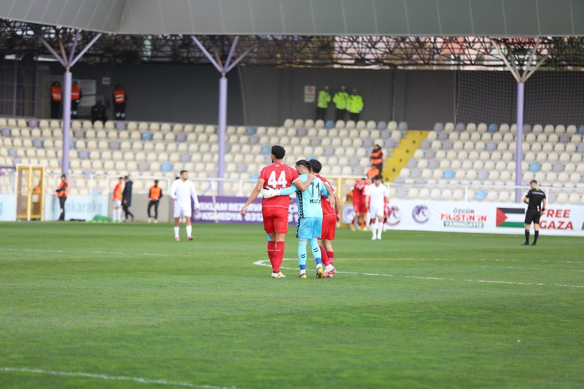 Ankara Keçiörengücü: 4 - Manisa FK: 0