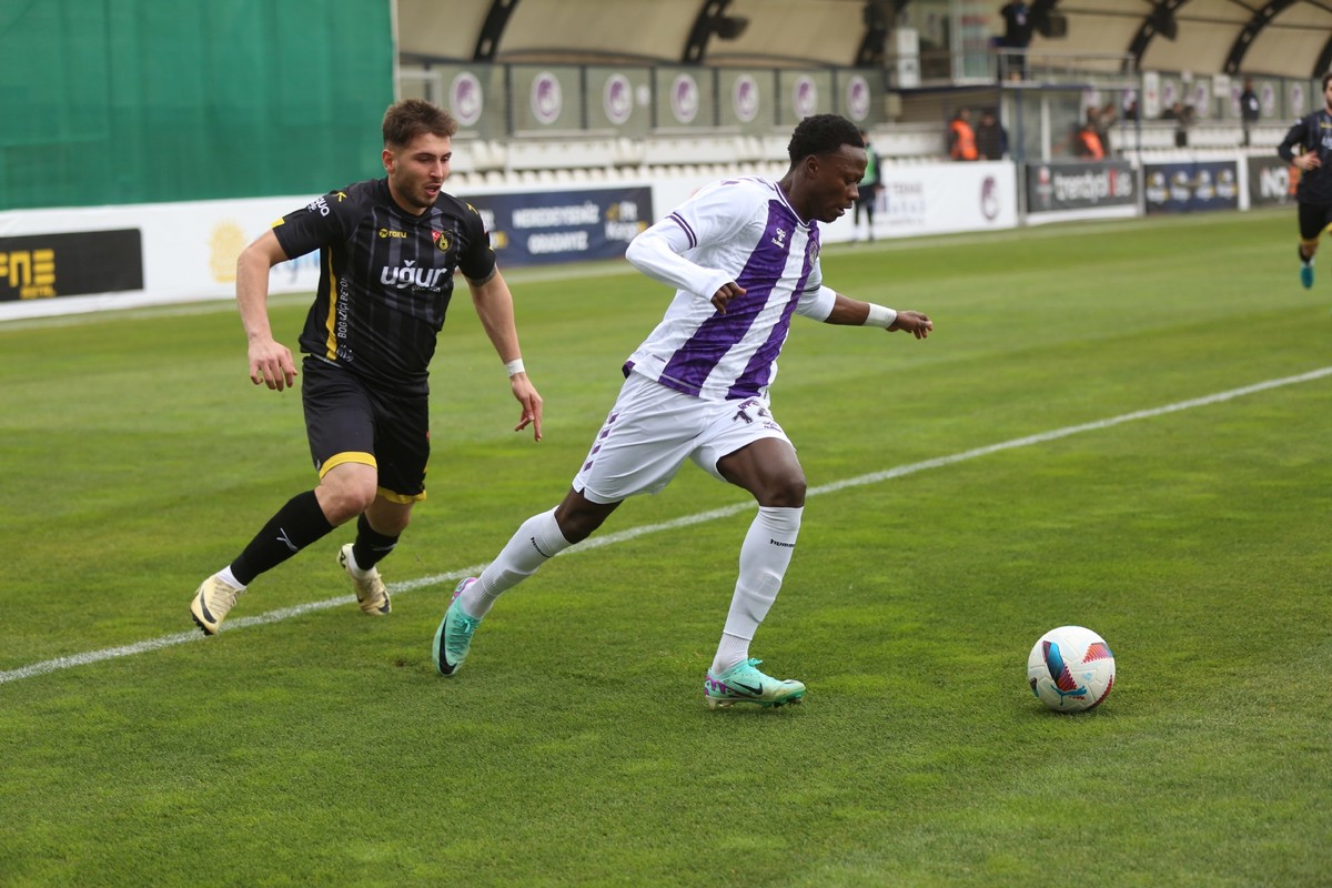 Ankara Keçiörengücü: 2 - Uğur Okulları İstanbulspor: 1