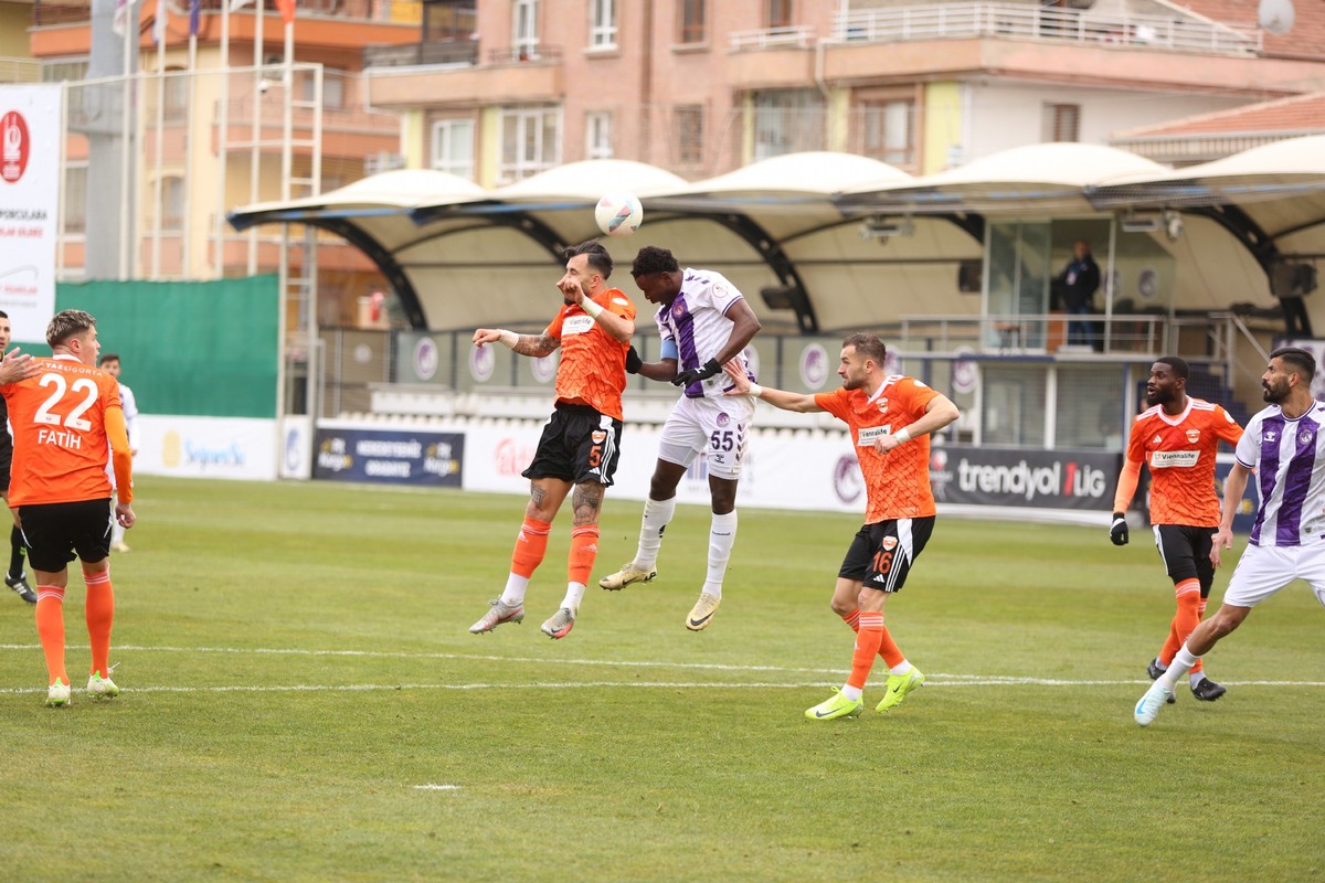 Emre Gökdemir İnşaat Ankara Keçiörengücü 3-0 Adanaspor A.Ş.