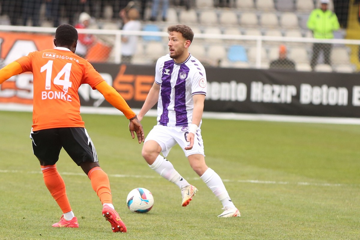 Emre Gökdemir İnşaat Ankara Keçiörengücü 3-0 Adanaspor A.Ş.