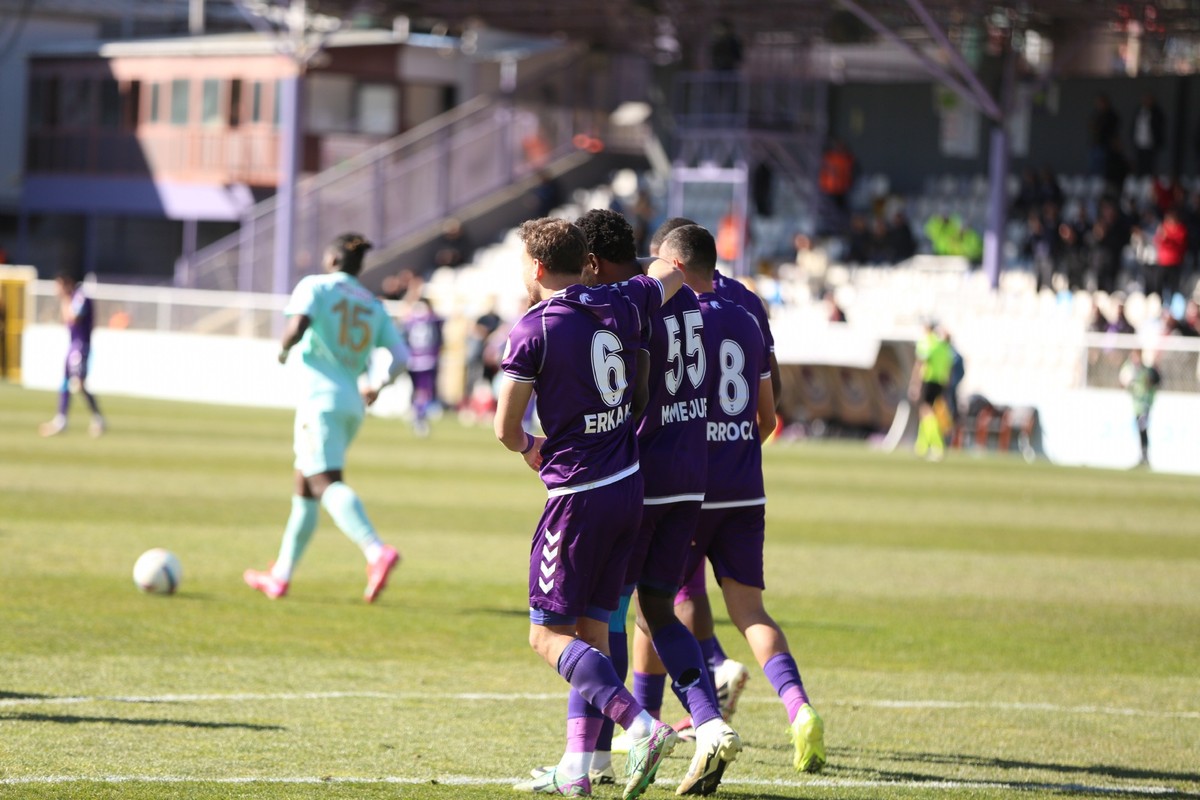 Emre Gökdemir İnşaat Ankara Keçiörengücü 2-2 Esenler Erokspor