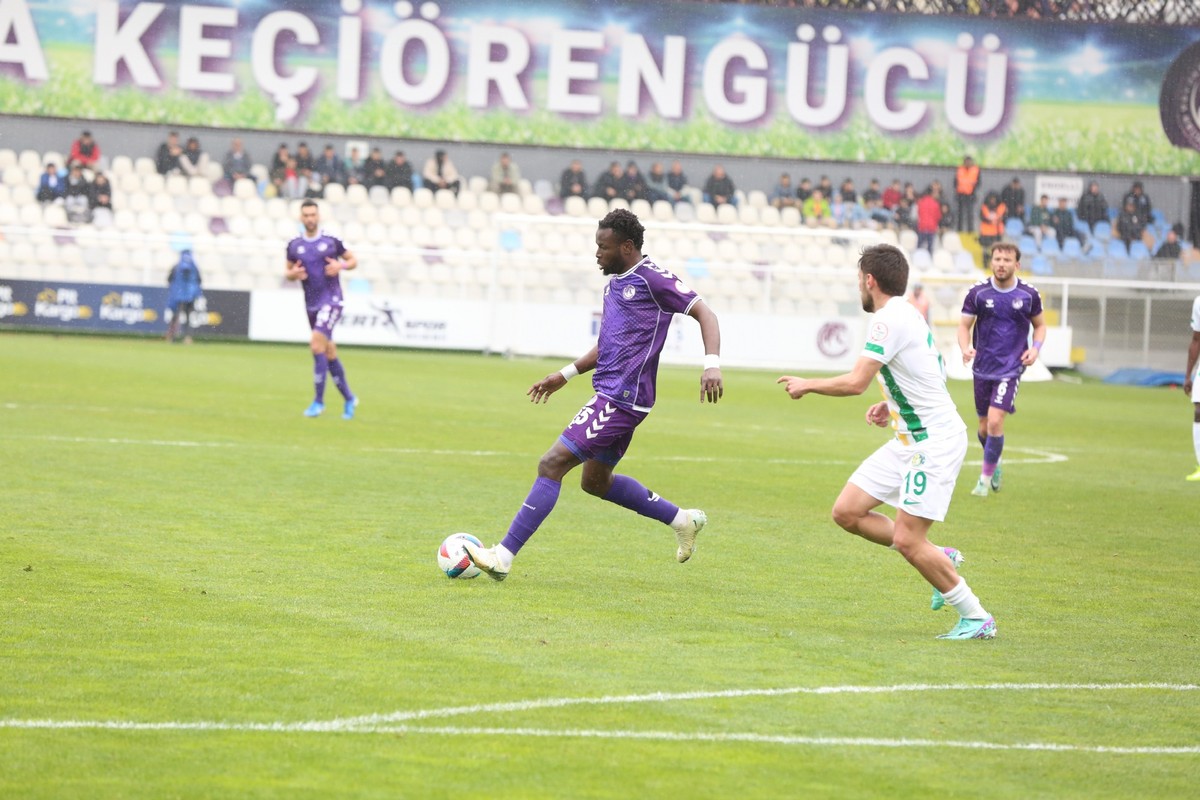 Emre Gökdemir İnşaat Ankara Keçiörengücü: 4 - Kızılkaya Tarım Şanlıurfaspor: 1