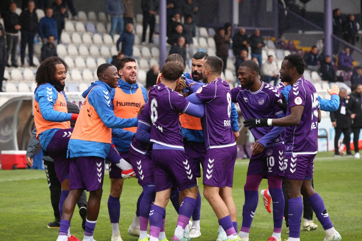 Emre Gökdemir İnşaat Ankara Keçiörengücü: 4 - Kızılkaya Tarım Şanlıurfaspor: 1