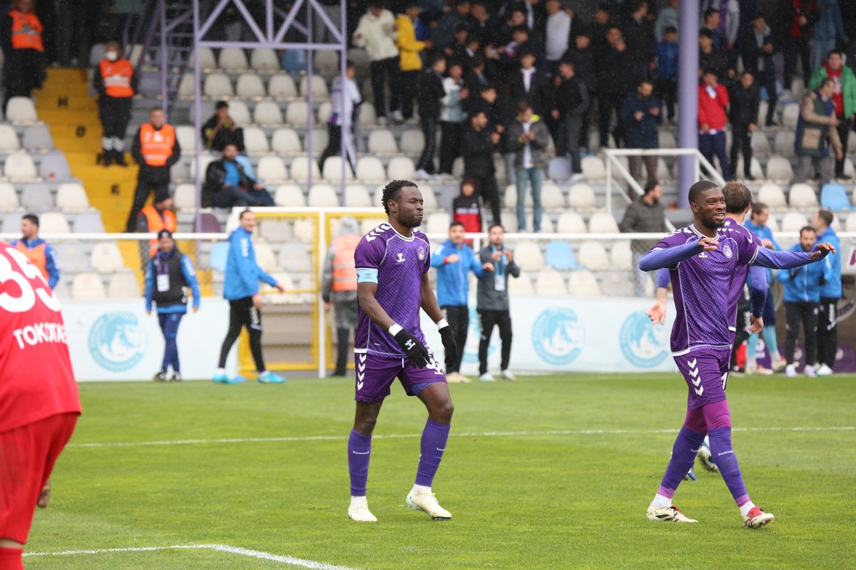 Emre Gökdemir İnşaat Ankara Keçiörengücü: 4 - Kızılkaya Tarım Şanlıurfaspor: 1