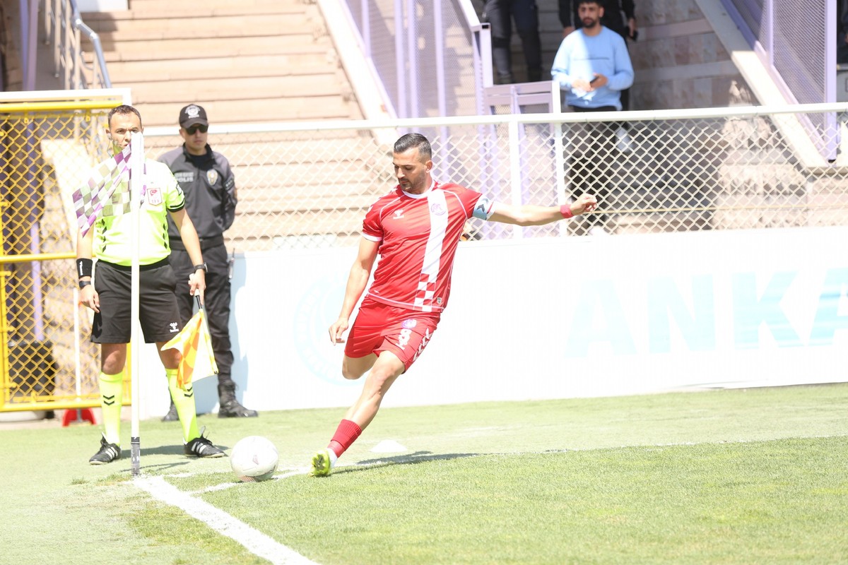 Emre Gökdemir İnşaat Ankara Keçiörengücü: 0 - Central Hospital Ümraniyespor: 1
