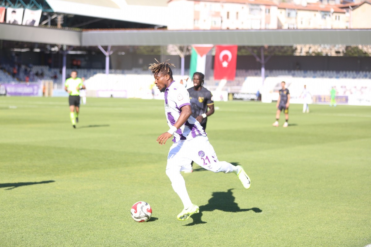 Emre Gökdemir İnşaat Ankara Keçiörengücü: 0 - İstanbulspor: 0