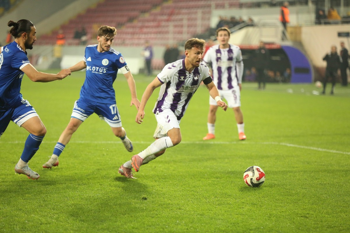 Emre Gökdemir İnşaat Ankara Keçiörengücü-3 - Beyoğlu Y.Çarşı Spor A.Ş.-1 (ZTK)