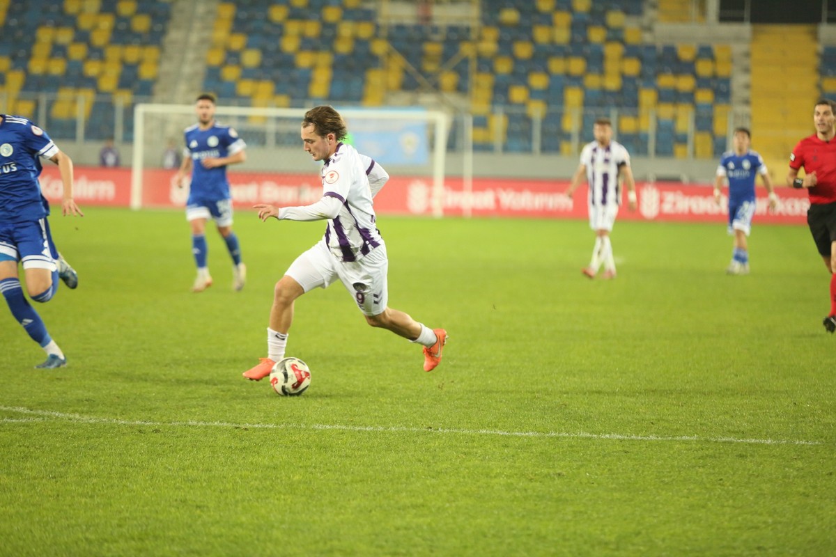 Emre Gökdemir İnşaat Ankara Keçiörengücü-3 - Beyoğlu Y.Çarşı Spor A.Ş.-1 (ZTK)