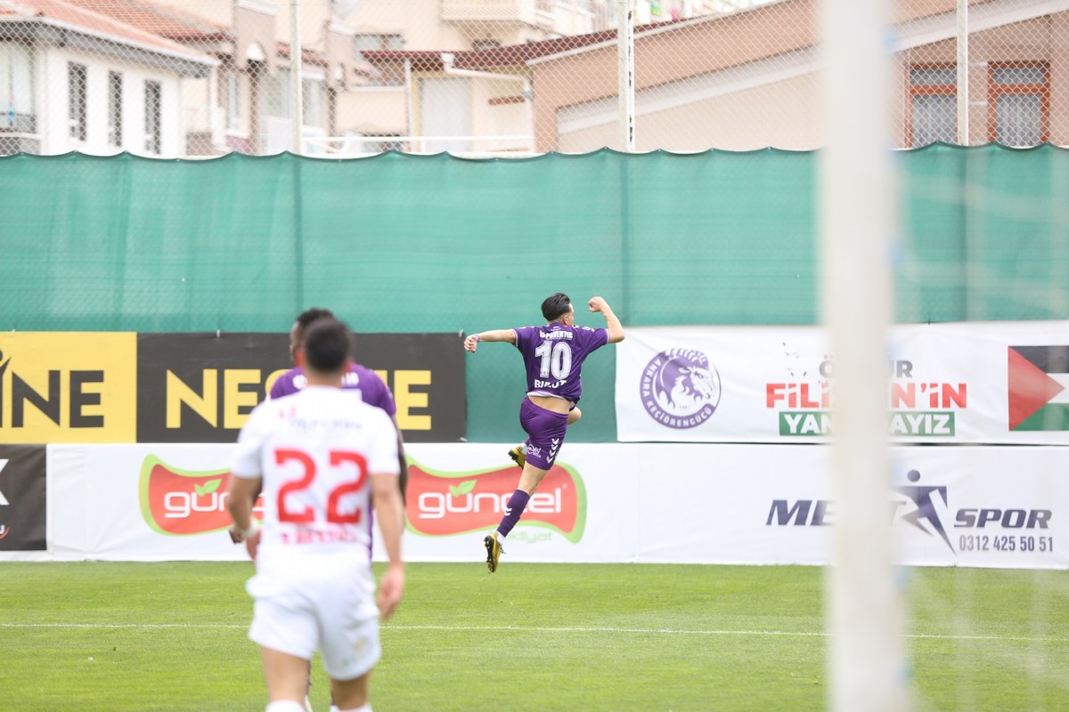 Emre Gökdemir İnşaat Ankara Keçiörengücü: 3 - İmaj Altyapı Vanspor FK: 0
