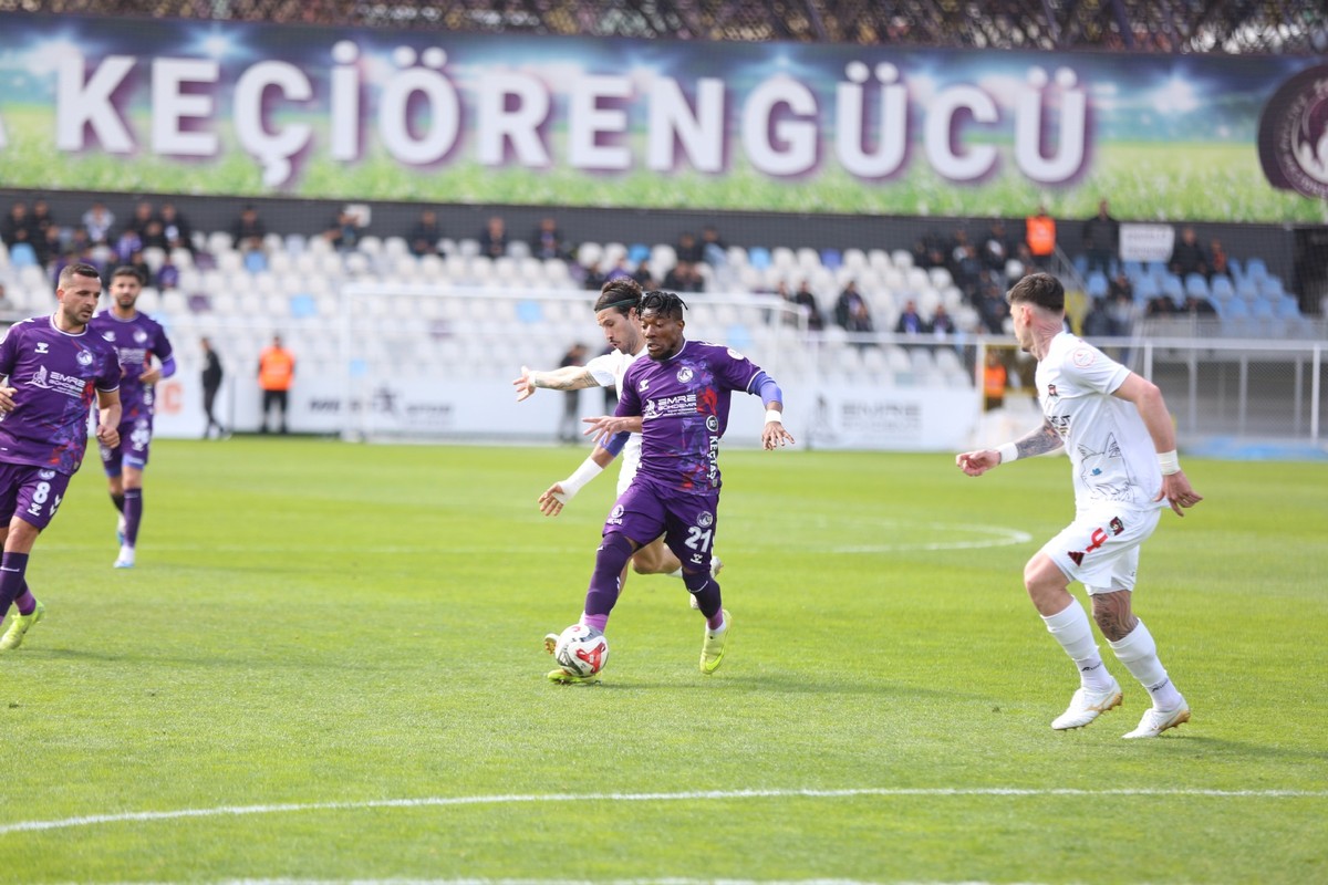 Emre Gökdemir İnşaat Ankara Keçiörengücü: 3 - İmaj Altyapı Vanspor FK: 0