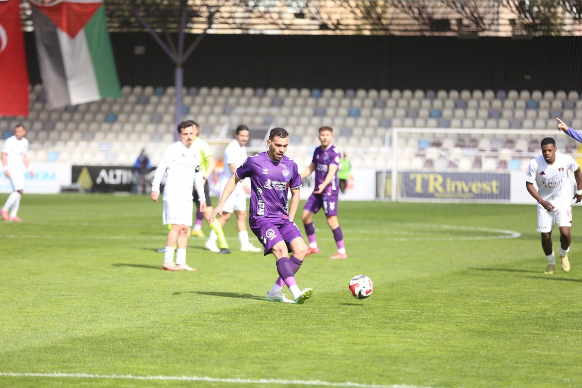 Emre Gökdemir İnşaat Ankara Keçiörengücü: 3 - İmaj Altyapı Vanspor FK: 0