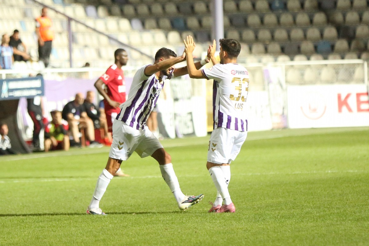 Ankara Keçiörengücü, Pendikspor'u 4 golle geçti!