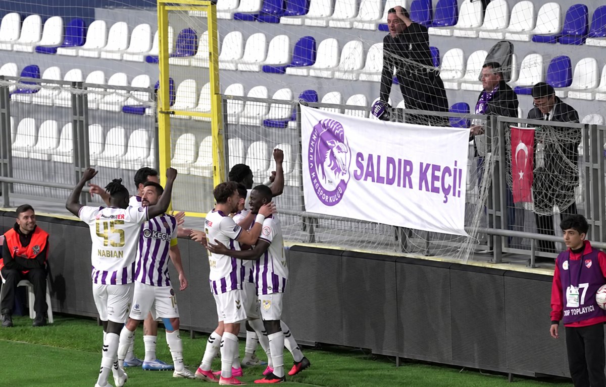 Mısırlıcomtr Fatih Karagümrük: 1 - Keçtaş Ankara Keçiörengücü: 2