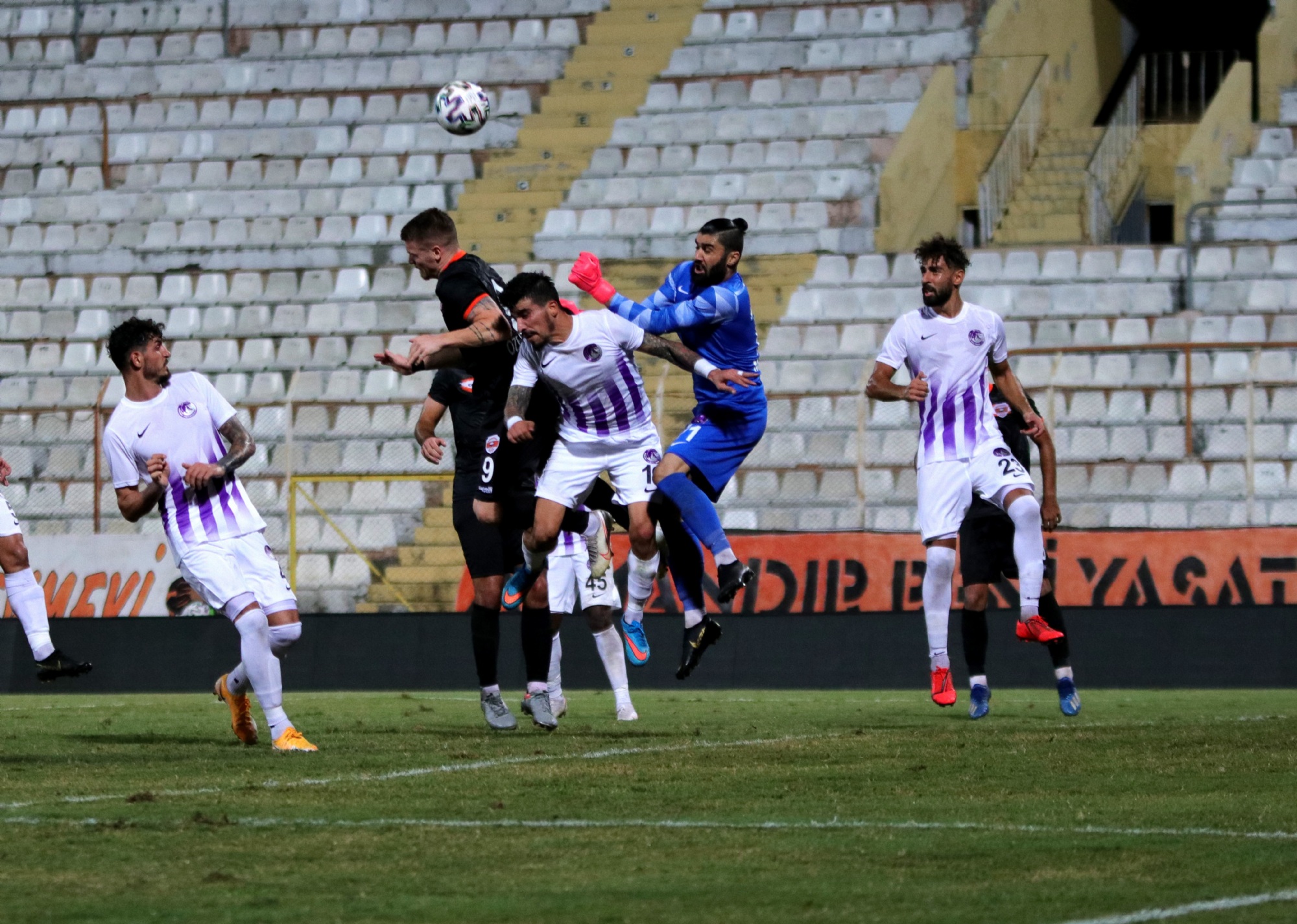 Adanaspor: 0 - Ankara Keçiörengücü: 0